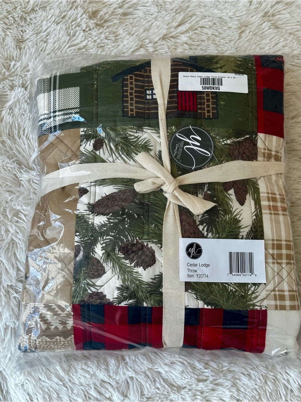DONNA SHARP Cedar Lodge Quilted Throw Blanket 50x60 Rustic Cabin Plaid NWT
